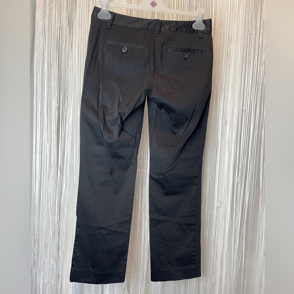 Marc by Marc Jacobs Solid Black Capris - Size 6 - Picture 2 of 3